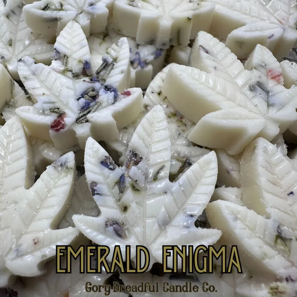 Emerald Enigma – Green Botanicals & Agarwood Scent Beeswax Melts